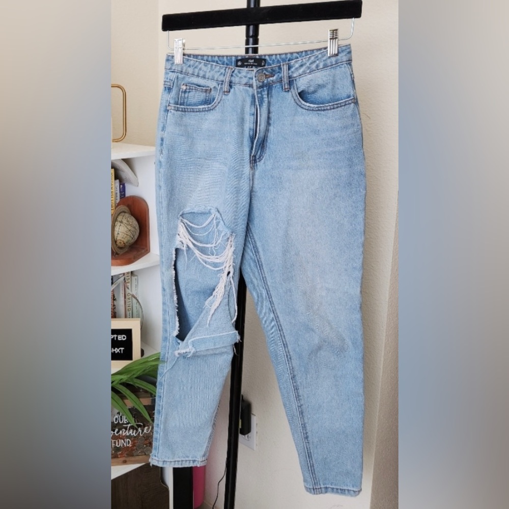 Misguided Riot High Rise Mom Jeans